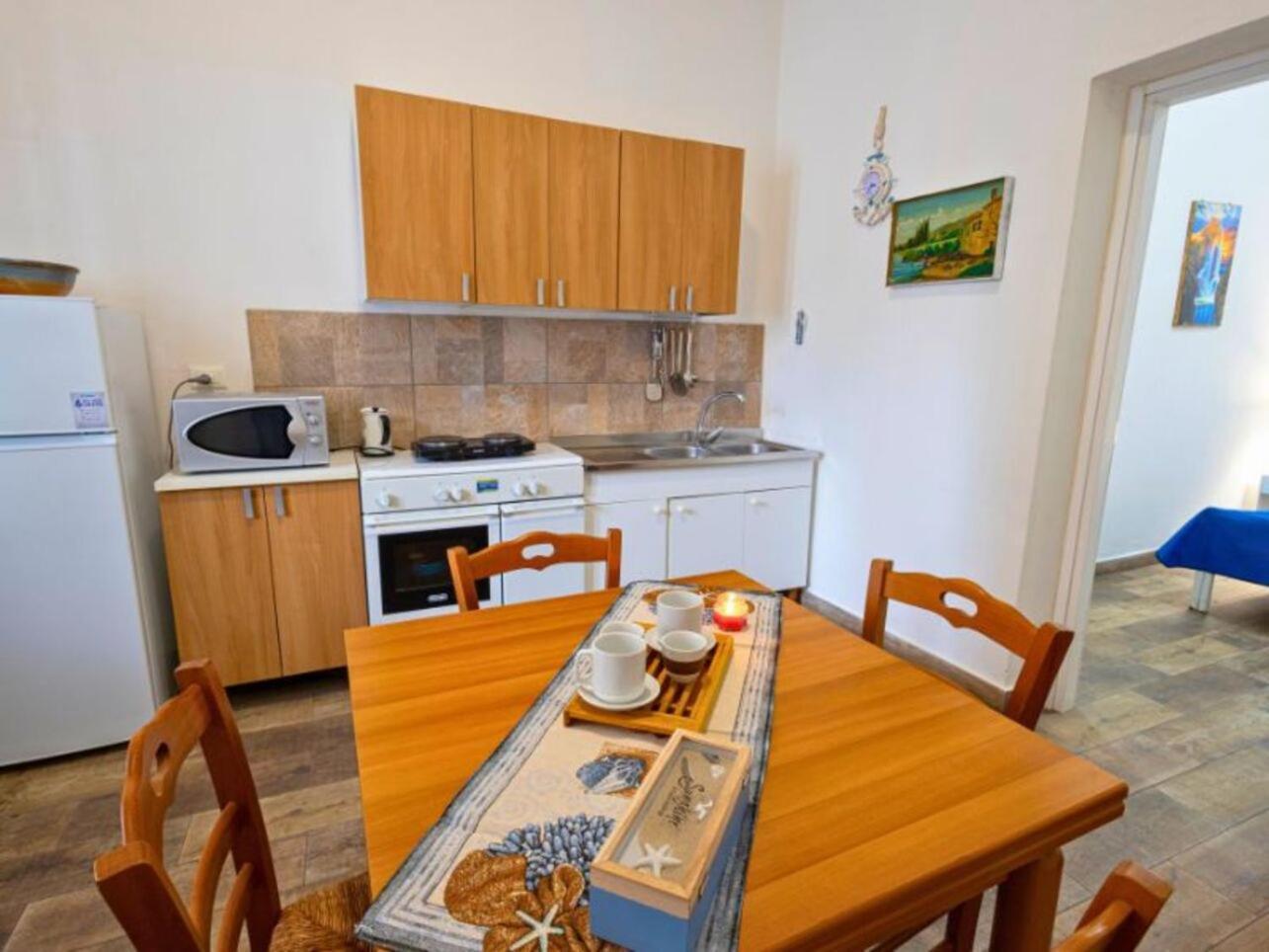 Lovely Apartment In Palermo-Sferracavallo Zewnętrze zdjęcie