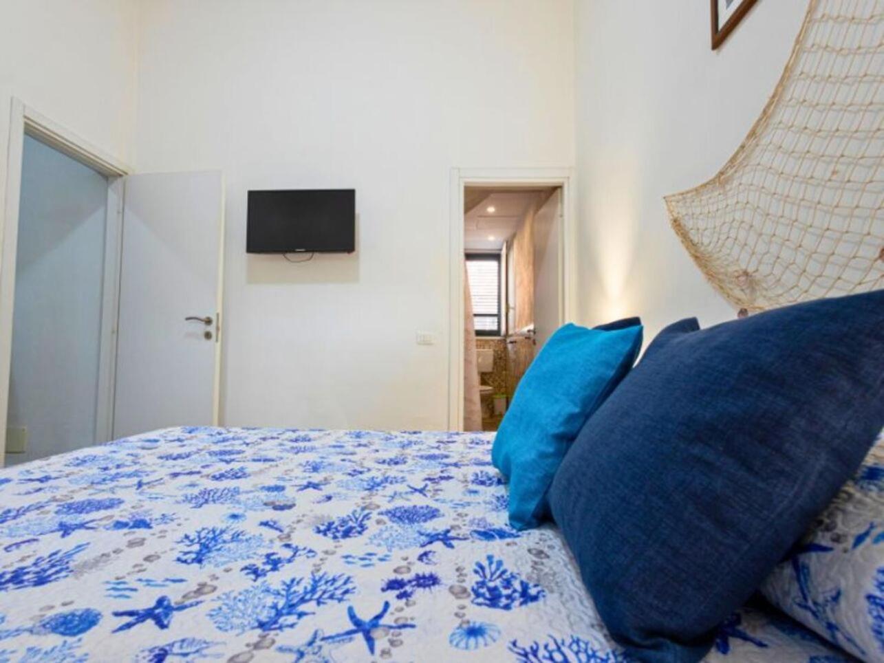 Lovely Apartment In Palermo-Sferracavallo Zewnętrze zdjęcie